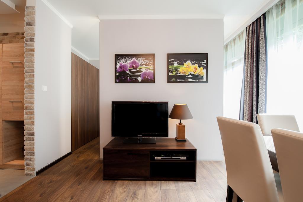 Exclusive Apartments - Wola Residence ワルシャワ 部屋 写真